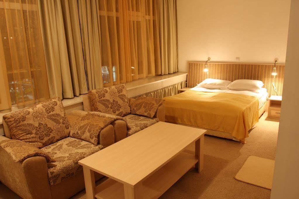 Hotel Alabin Central Sofia Bagian luar foto